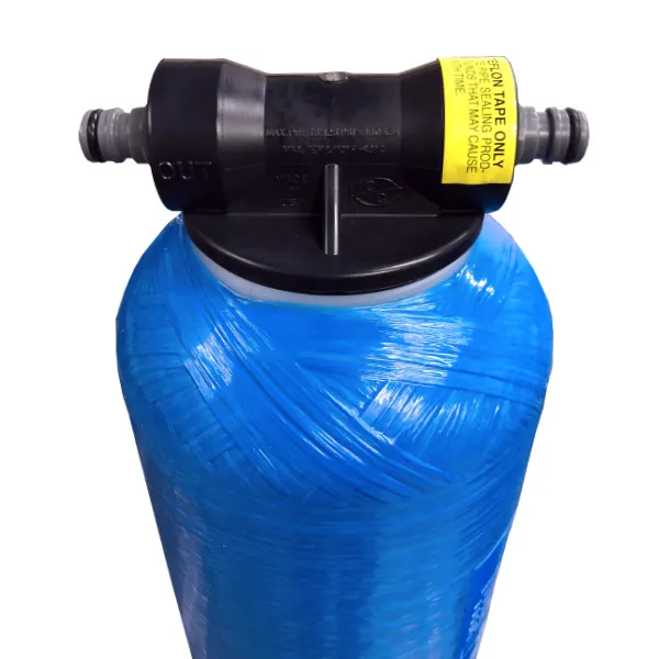 A photo of a blue car wash filter tank at 8l capacity.